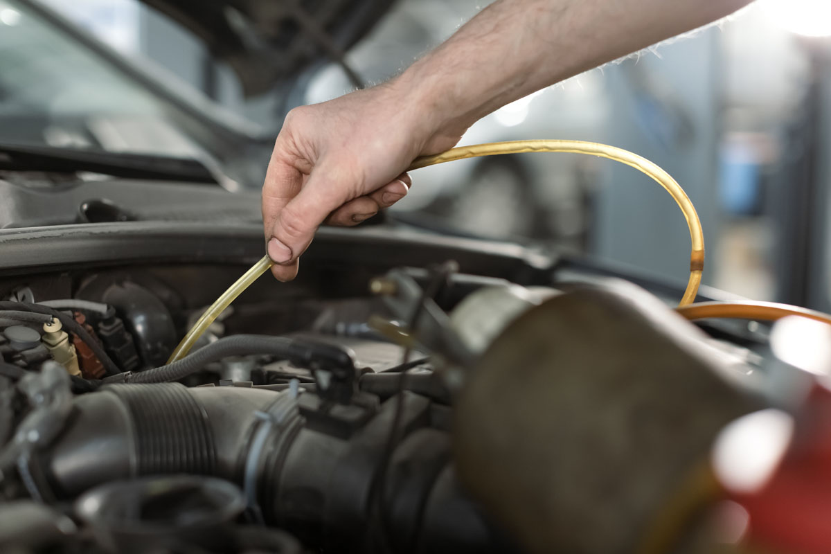 5 Signs You Need to Change Your Transmission Fluid